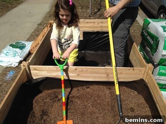 Raised Bed Revolution: Square Foot Gardening on a Grand Scale 8 Mixing Soil - Square Foot Gardening