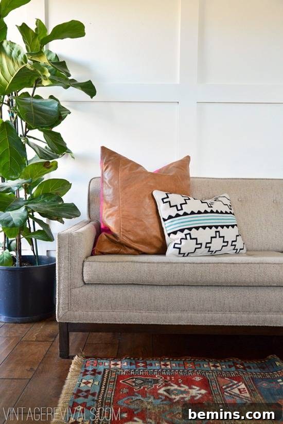 DIY zipper pillow, a practical and professional-looking design that allows for easy pillow insert removal and cleaning.