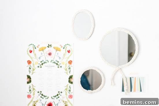 Turn a Plain Mirror into a Showpiece with this Braided DIY 5 Braided mirror with designed flowers.