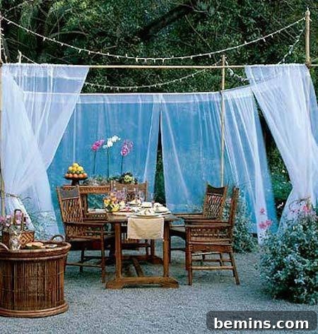 Outdoor Kitchen Dreams: 12 DIY Spaces to Inspire 10 A dining room in the outdoors formed by curtain walls.