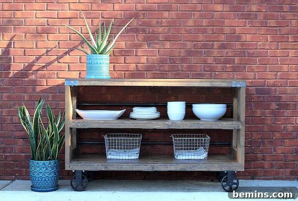 Rolling Table