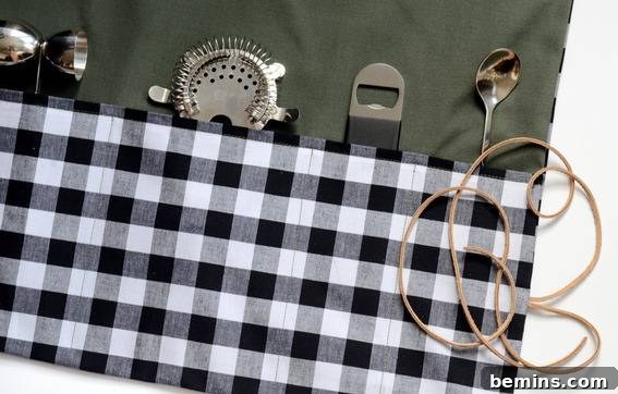 DIY Adjustable Apron And Bar Tool Pouch