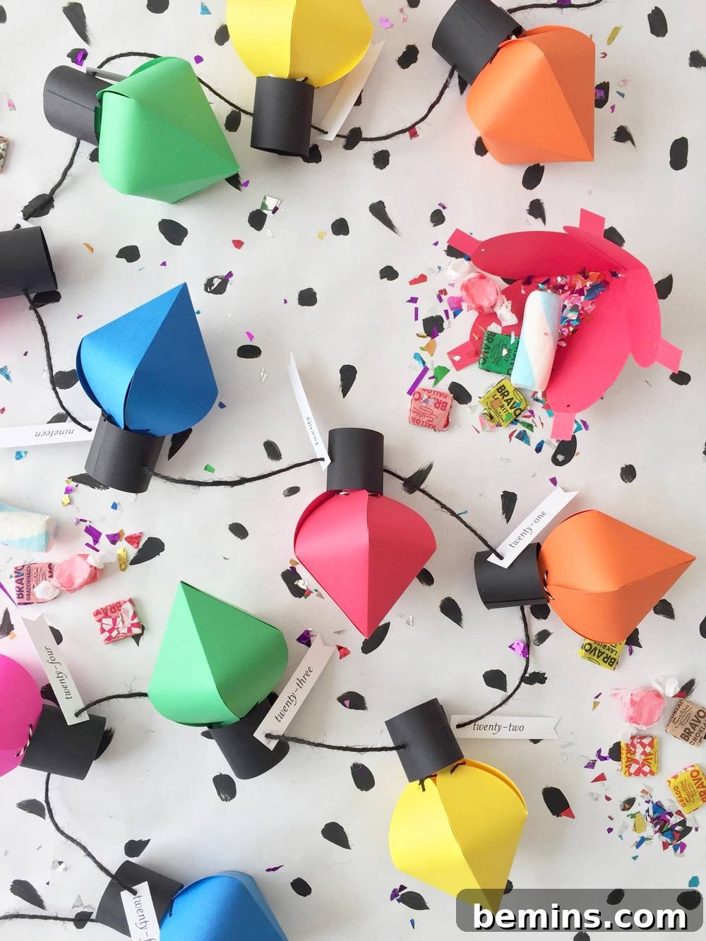 Roundup: 10 Imaginative DIY Advent Calendars