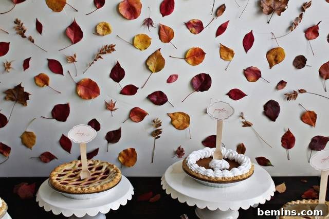 Quick & Easy Thanksgiving Table: 13 DIY Ideas Under an Hour 14 DIY Autumn leaf backdrop with leaves on the walls.