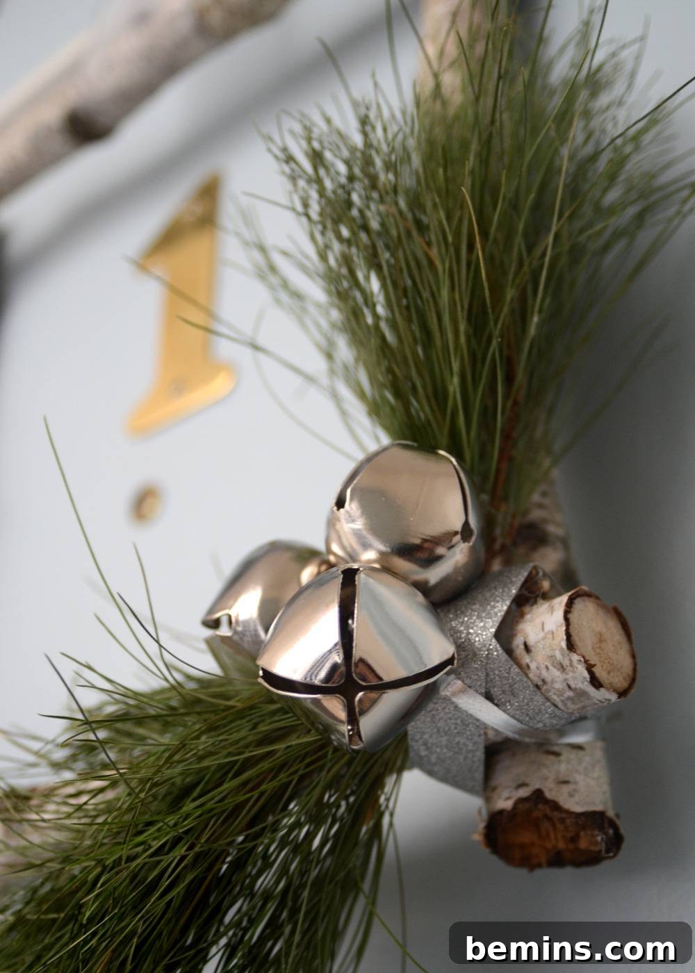 Easy DIY Contemporary Winter Wreath