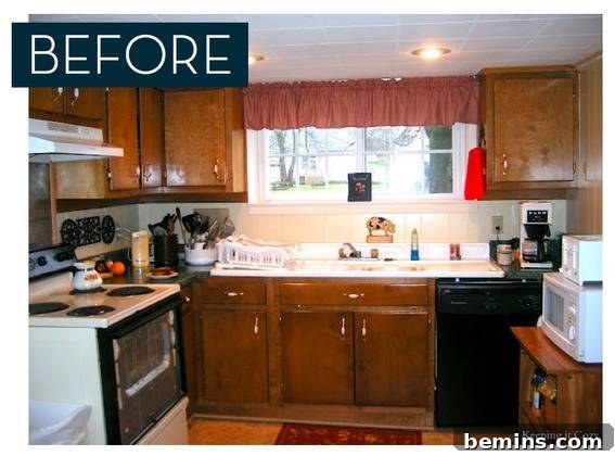 Before: A kitchen with outdated features and a need for a modern transformation.