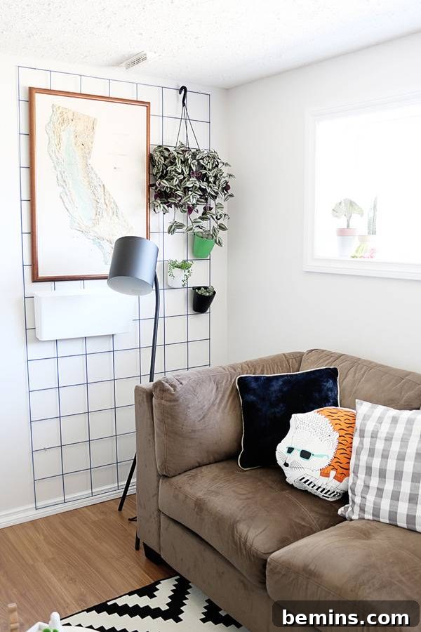 Decorating DIY Wire Plant Wall with Plants and S-Hooks