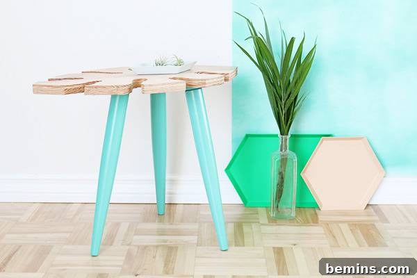 Tropical Leaf Side Table DIY Project 13 Close-up of Tropical Leaf Side Table