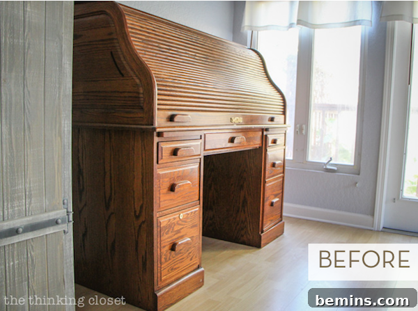 Top Painted Furniture Transformations: Editors' Picks 15 Roll-top desk before restoration