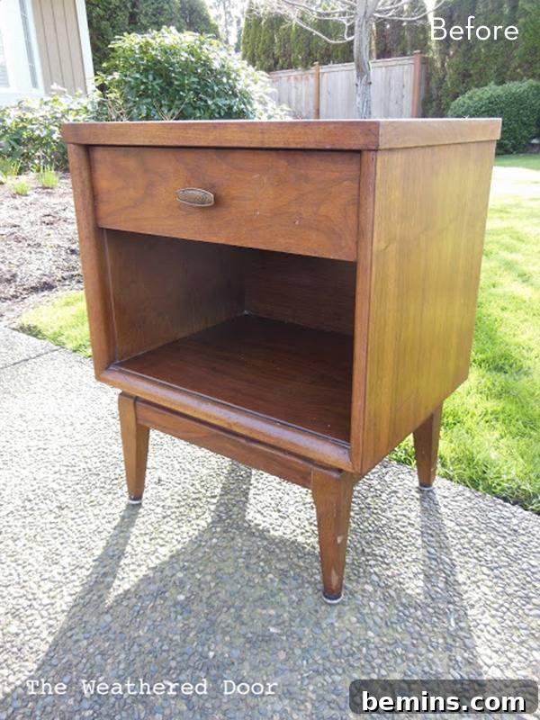 Top Painted Furniture Transformations: Editors' Picks 7 Nightstand before geometric paint job