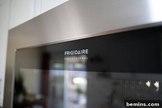 The Frigidaire Professional Microwave: Sleek Design and Functionality