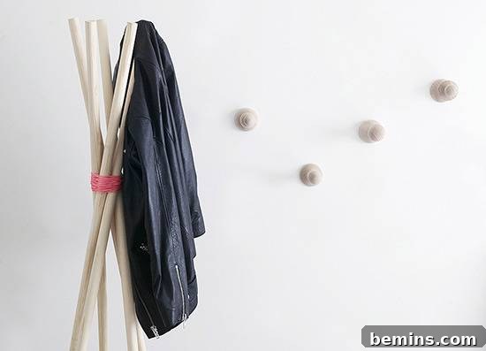 Simple Wooden Dowel Coat Rack