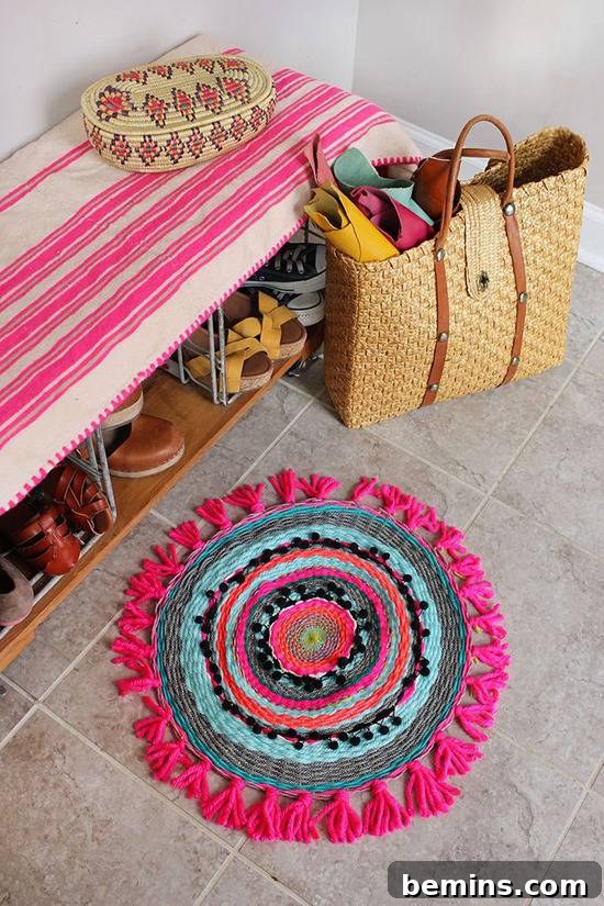 Woven Circle Mat DIY - 15 Inspirational Ideas For Using Fabric In The Kitchen