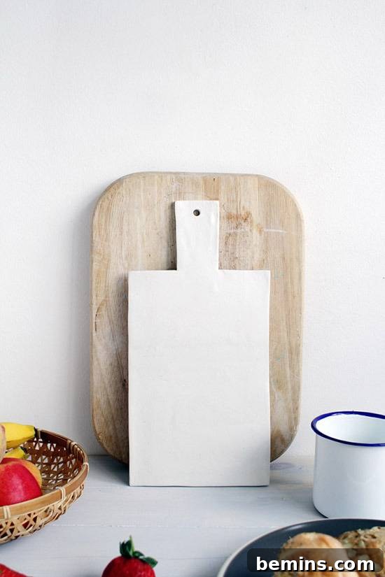 DIY Clay Platters: An Elegant Centerpiece