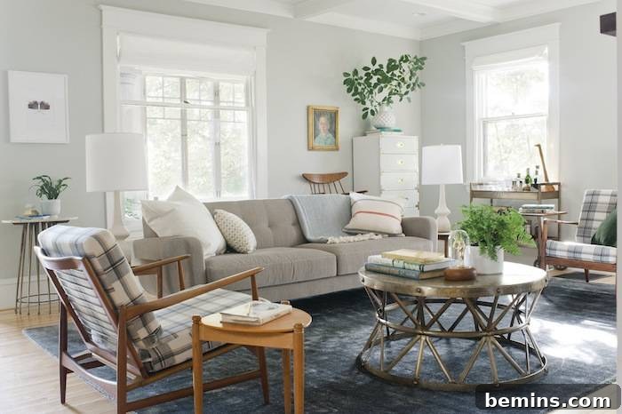 Plaid Power: 10 Rooms Where Tartan Truly Shines 4 A subtly patterned rug adds a touch of visual interest to a well-decorated room.