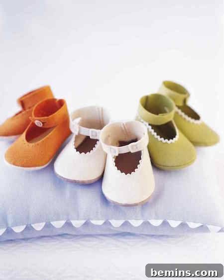 DIY Stocking Stuffer Ideas for Everyone 3 Colorful felt baby shoes