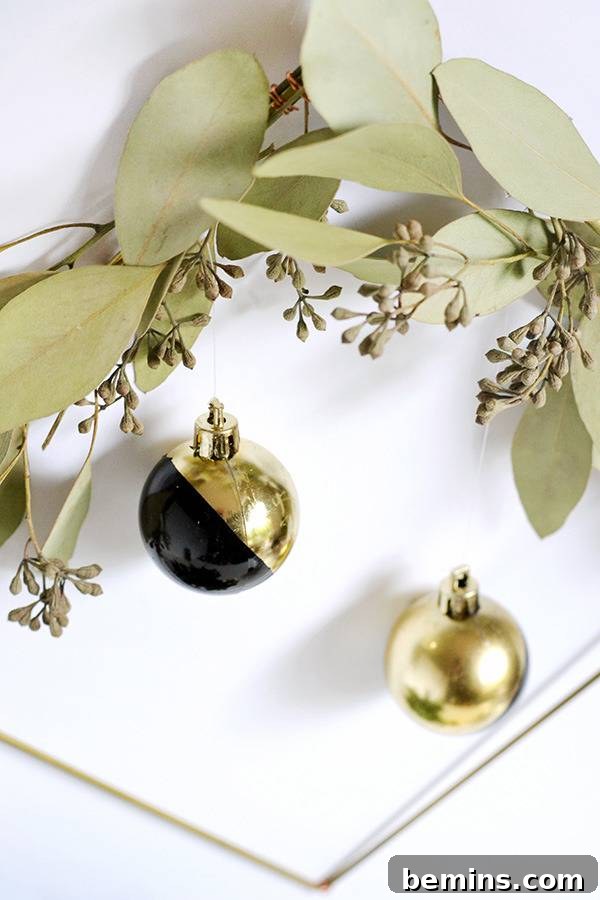 Close-up of Finished Wreath Details