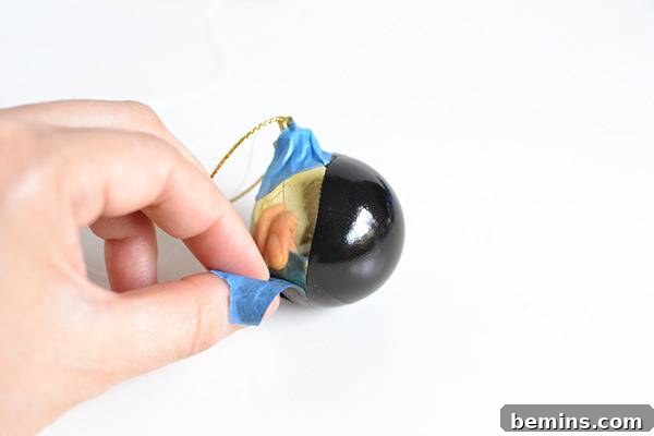 Spray Painting the Baubles