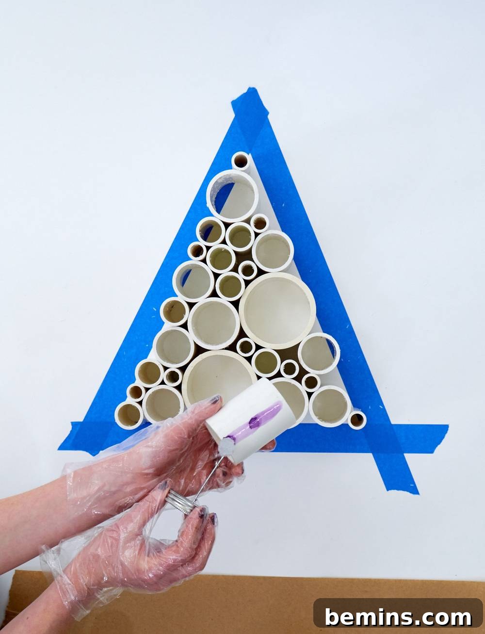 Gluing PVC pipes together