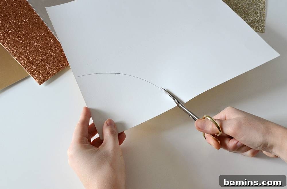 DIY Paper Christmas Trees: Simple, Stylish, and Sustainable 6 Easy DIY Metallic Paper Trees