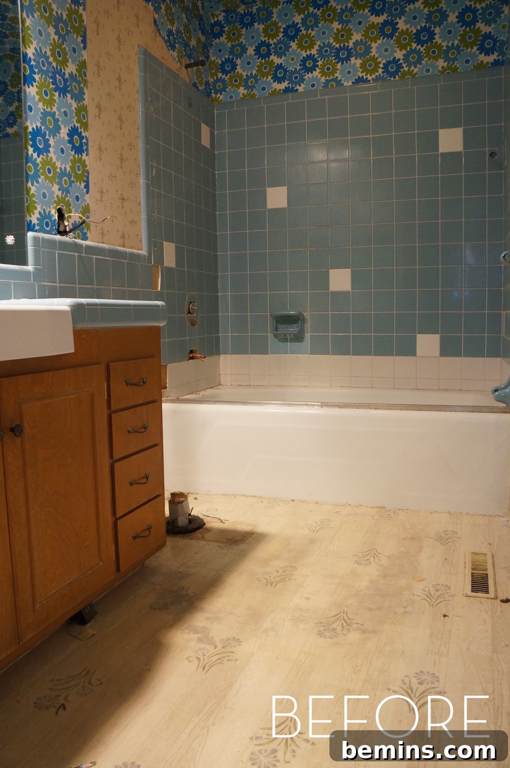 Refinished Tile Bathroom