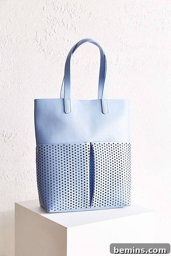 Oversized Tote Silence + Noise Urban Outfitters