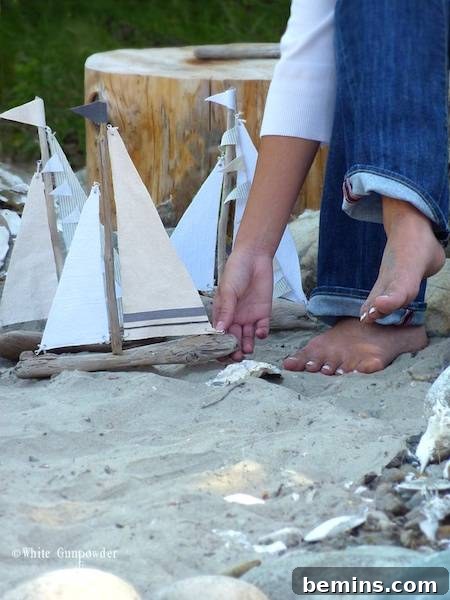 Driftwood Decor: 15 Coastal Style Ideas 19 Trio of DIY driftwood sailboats