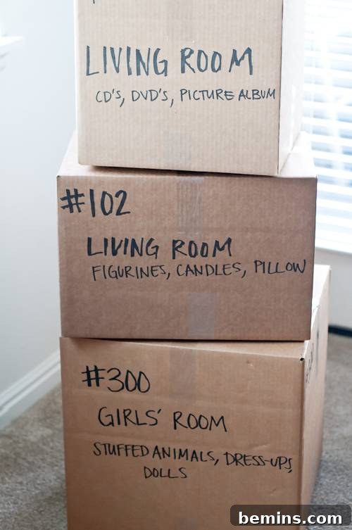 Effortless Moving 15 Tips for a StressFree Relocation 3 15 Tips For A Stress Free Move - Labeled Moving Boxes