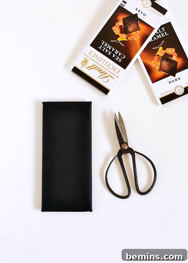 Printable Chocolate Bar Wrappers: A Sweet Mother's Day Gift 6 Printable Chocolate Wrappers for Mother's Day - Step 2