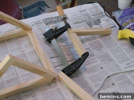An example of glueing up the roof sides
