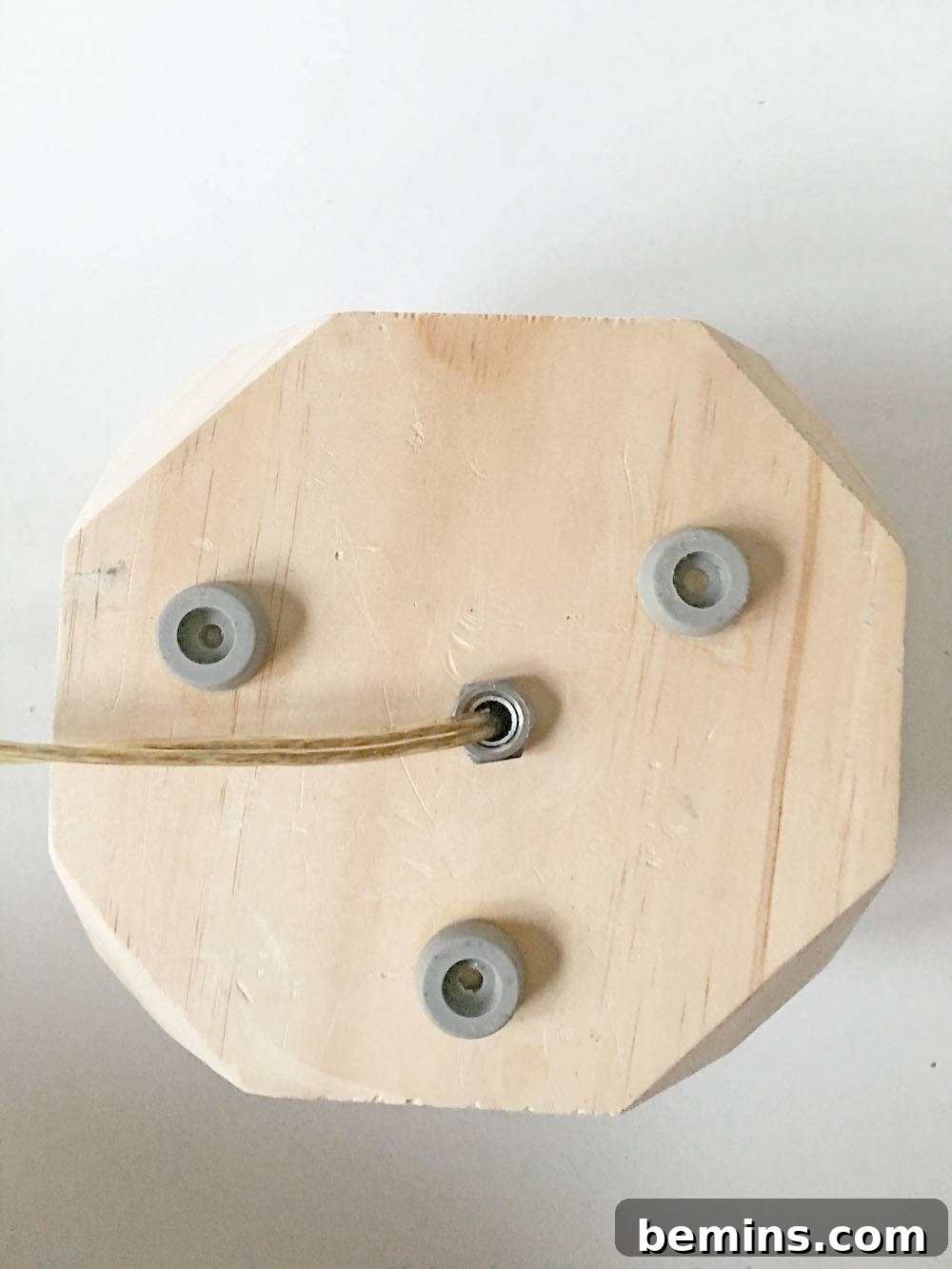 DIY Edison Bulb Wooden Table Lamp 27 Attaching rubber feet to the lamp base