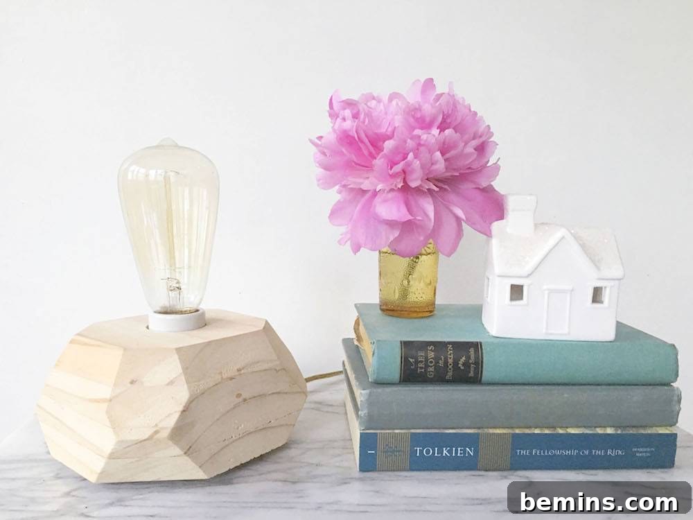 DIY Edison Bulb Wooden Table Lamp 31 DIY Edison Bulb Table Lamp on a table