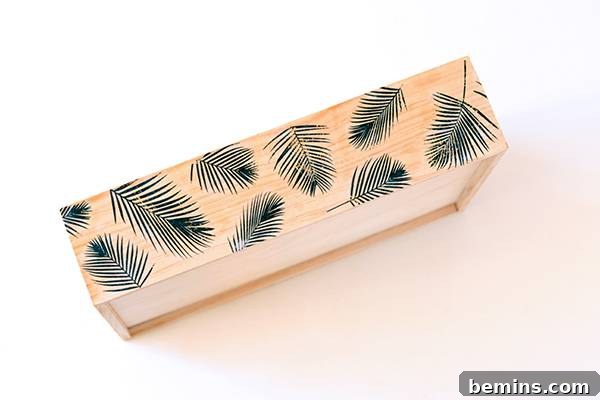 Finished Tropical Palm Tray