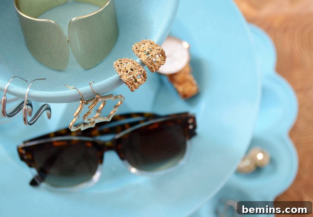 Jewelry Organizer Details