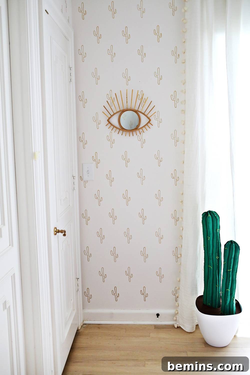 Stenciled pattern using pens