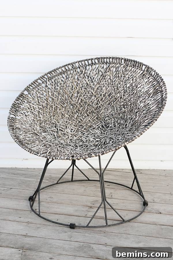 Cleaning the Wicker Chair