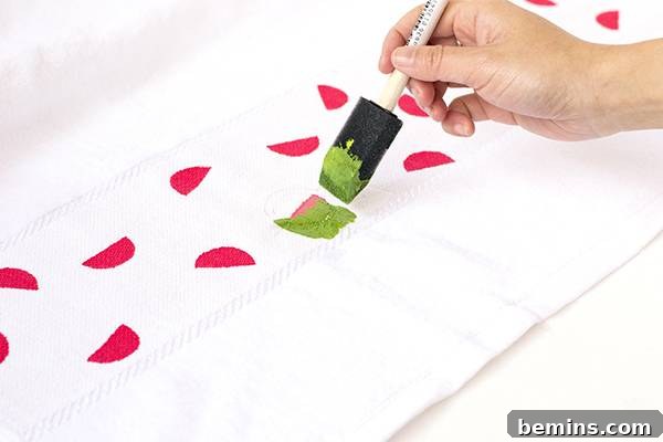DIY popsicle tote and watermelon beach towel