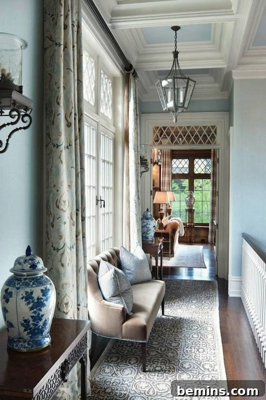 Traditional Design Example: Symmetry and Pattern Mixing