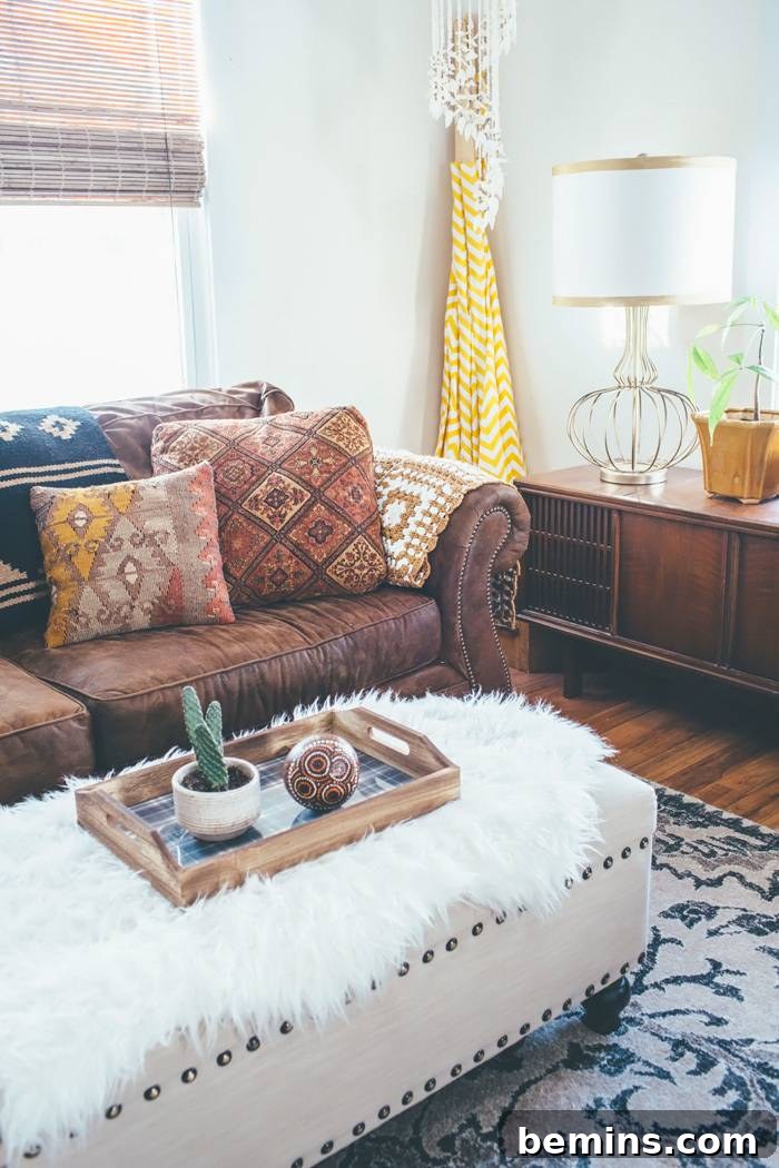 Southwestern Sanctuary: 10 Breathtaking Room Designs 3 Southwestern Living Room with Leather Sofa