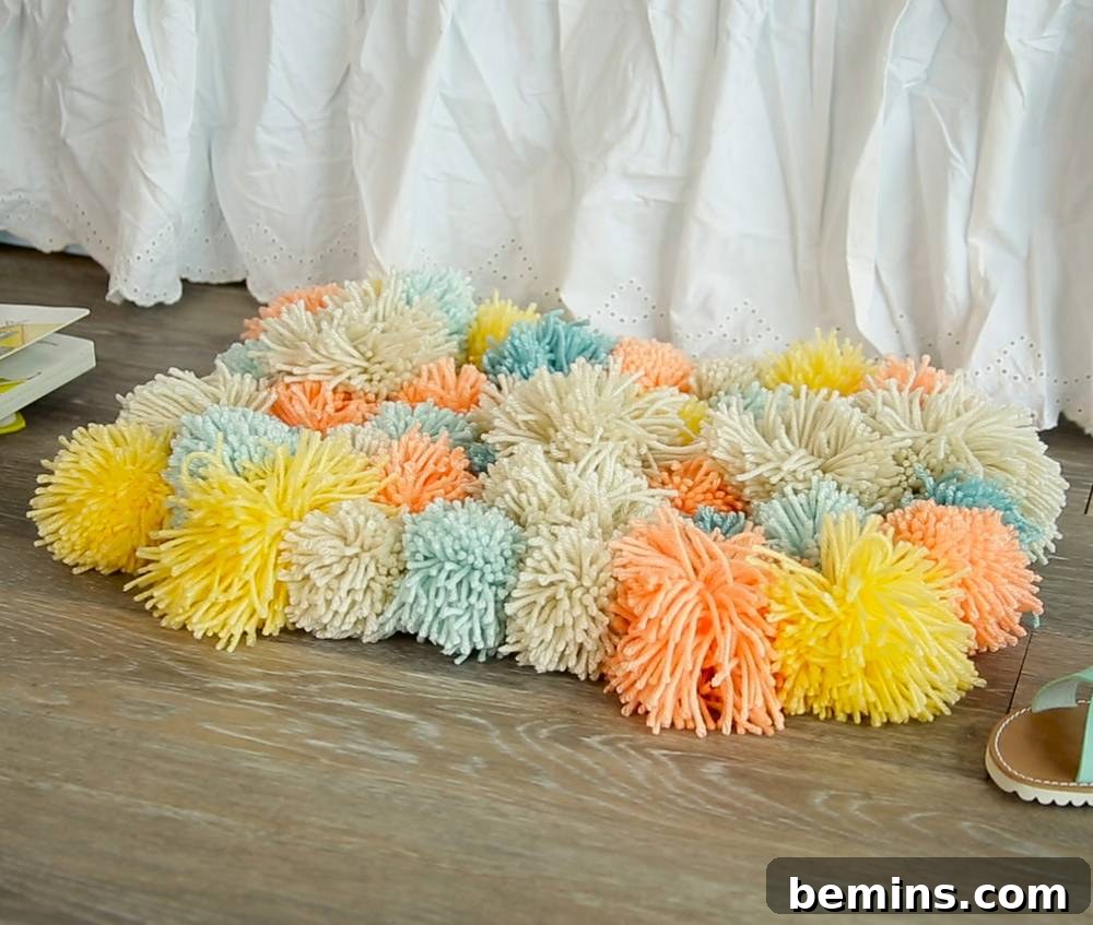 DIY Pom Pom Rug Tutorial