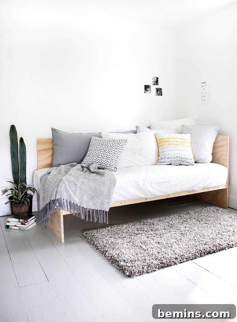 10 DIY Daybeds Done On The Cheap
