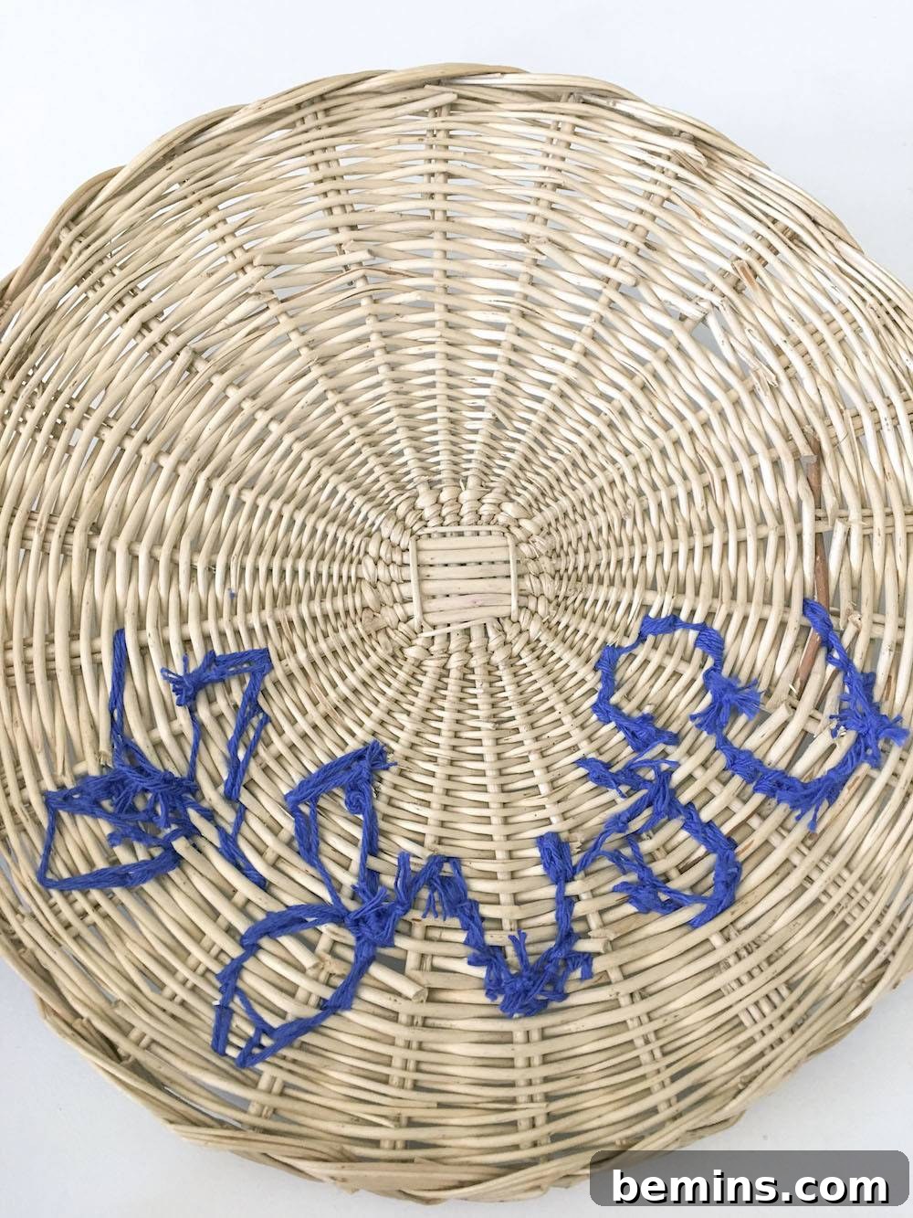 Upcycled Yarn Basket: A Thrifty Home Decor DIY 13 Cleaning Up the Back of the Basket