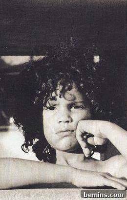 Effortless Rockstar Duo: Axl Rose and Slash Couple Costume 3 Slash as a child