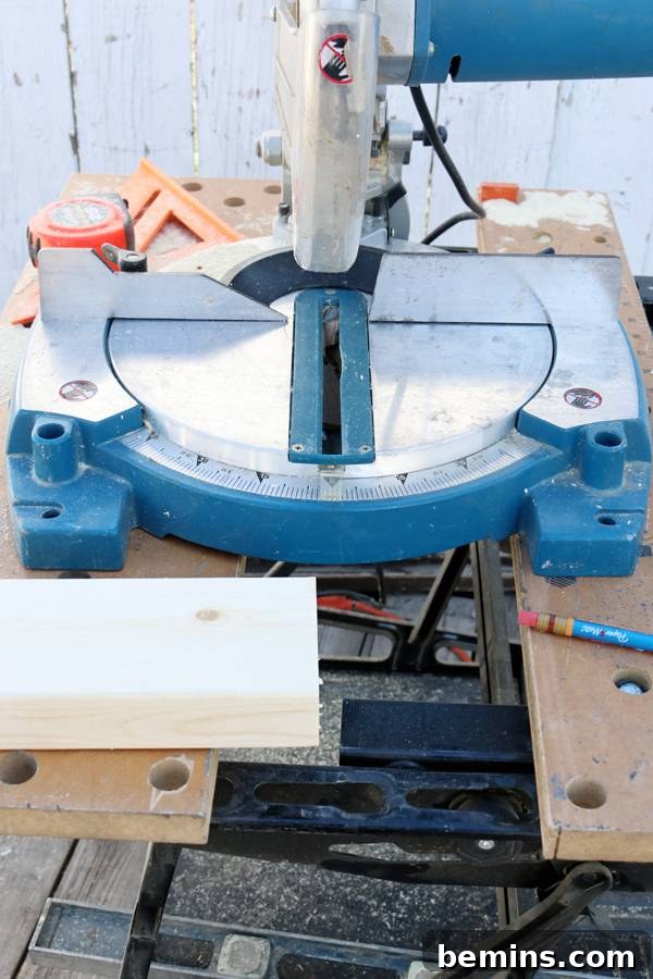 Creating a Stylish Storage Bench: A DIY Guide 5 Cutting 2x4s for the Bench Frame