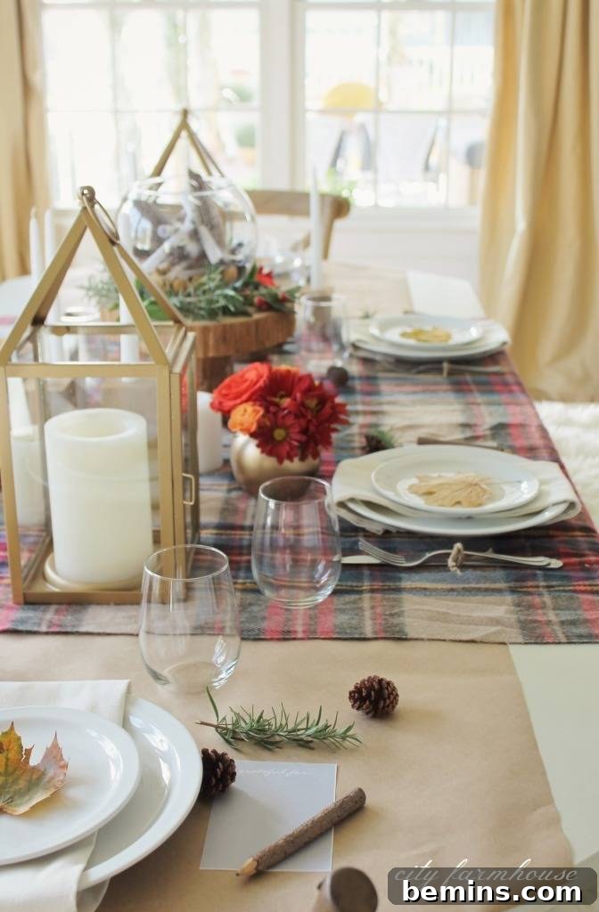 10 Creative & Unique Thanksgiving Tablescapes To Inspire Your Holiday Inspiring Thanksgiving Table Settings: 10 Unique & Creative Ideas 4 Rustic Thanksgiving Tablescape with Kraft Paper and Plaid