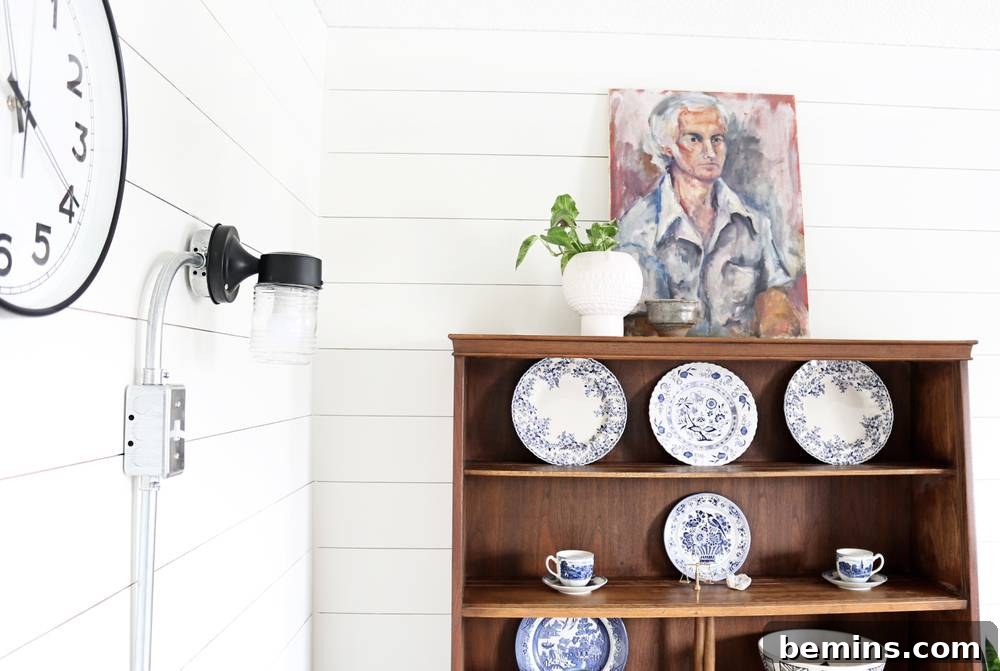 After: A Cozy and Inviting Kitchen Nook